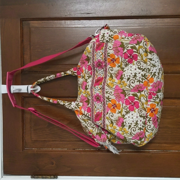 Vera Bradley Weekend Bag - Picture 2 of 6